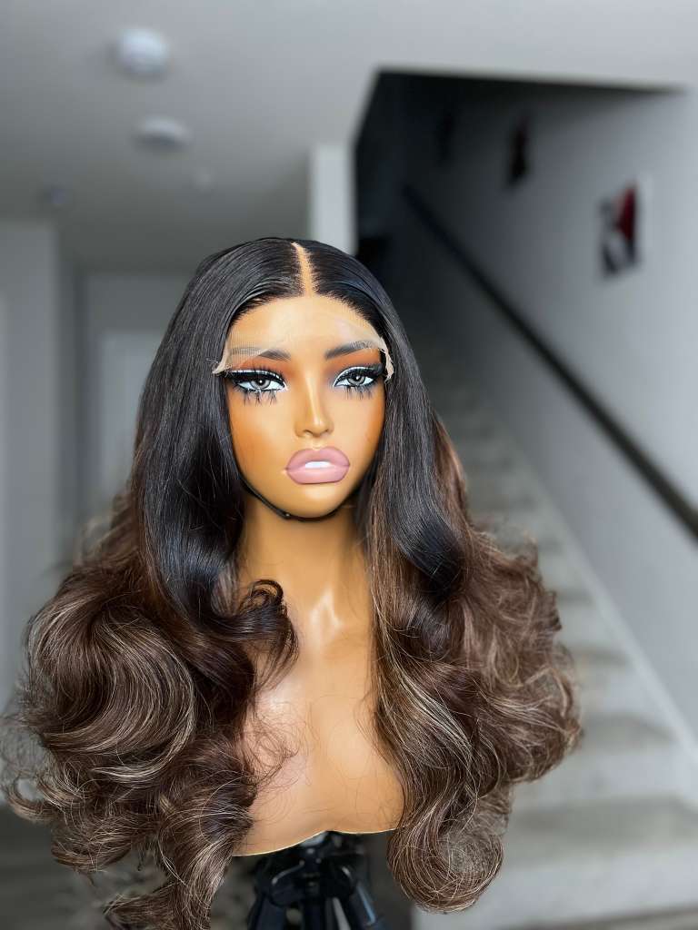 hightlight 113 with 6x6 HD lace 22 INCH